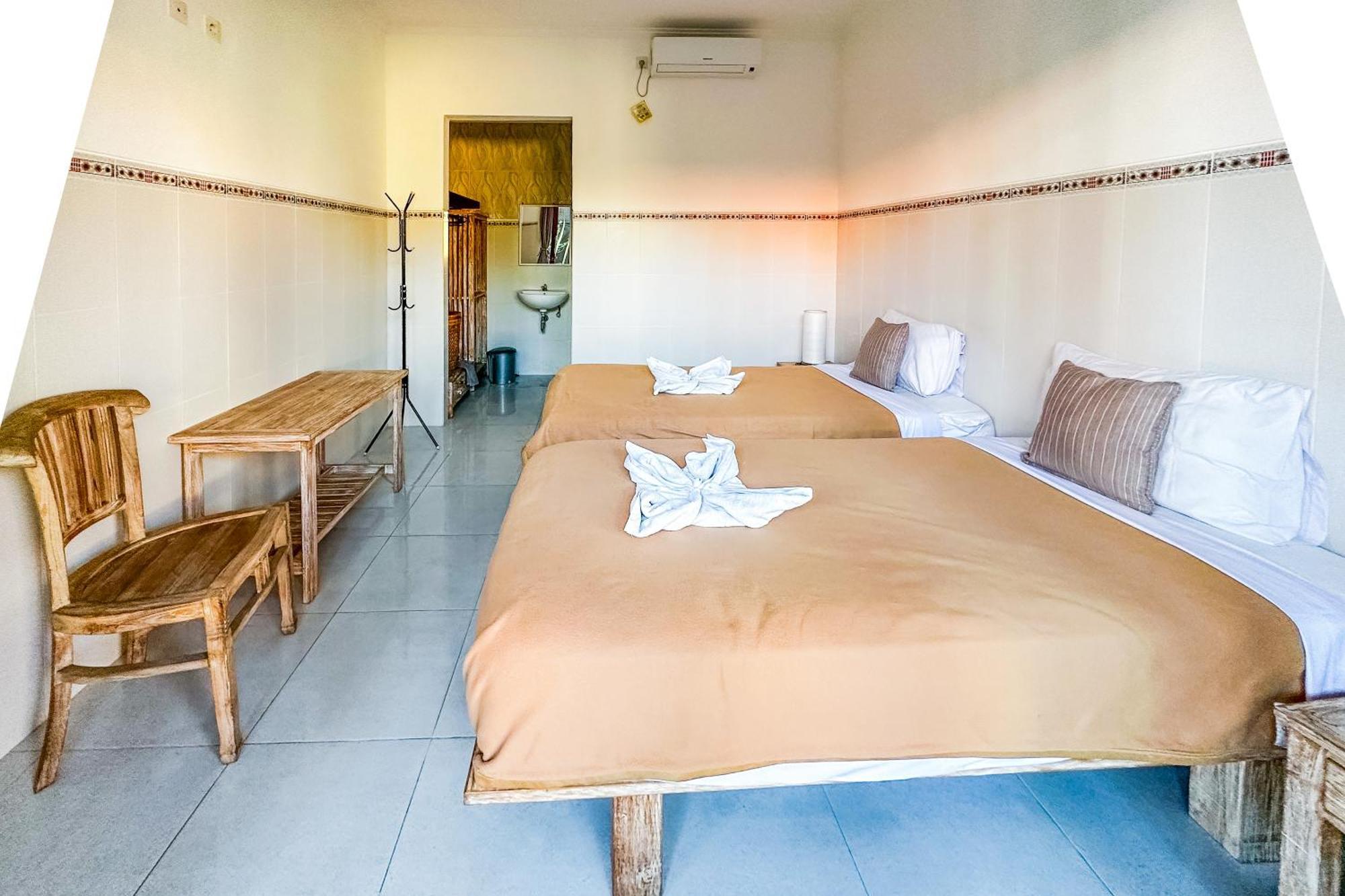 Sanata Yoga Guesthouse Canggu  Ngoại thất bức ảnh